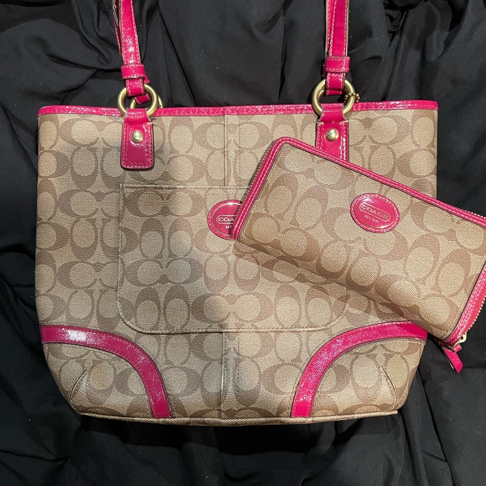 Authentic Berry pink coach purse with matching wallet